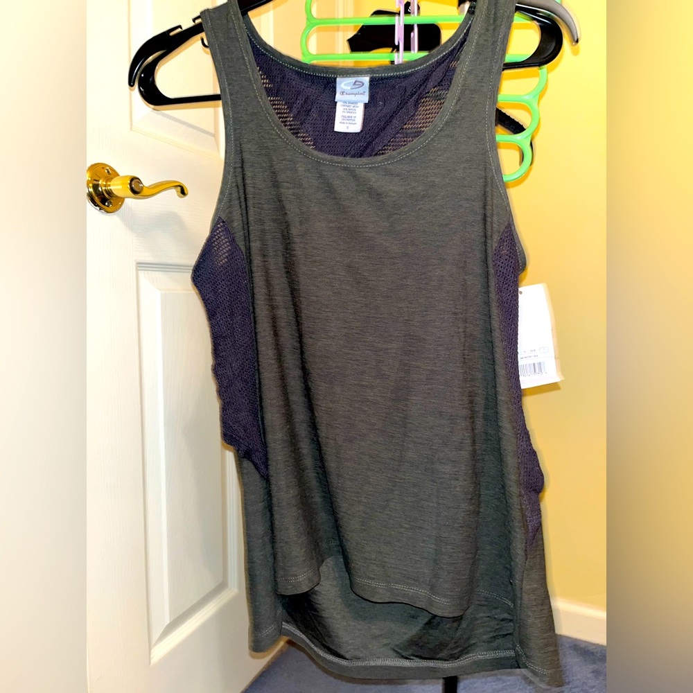 Women’s Champion Tank Top- size small- **NEVER WORN**